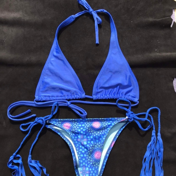 Pakaloha String Bikini In Blue, Hookipa top, Hamoa bottom, Size M - Picture 1 of 11